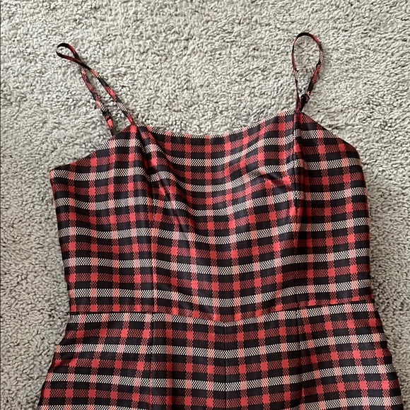 NWOT Hutch From Anthropologie Red Plaid Bow Jumpsuit - Size 4 - Picture 4 of 9